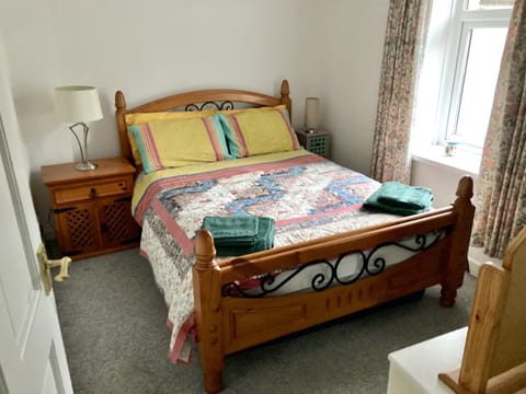 Fairhill Cottage Perfect location with garden in central Ballycastle House in Ballycastle