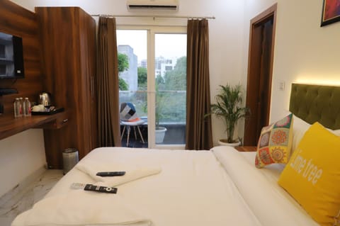 Opulent Inn by Lime Tree Hotels Hotel in Noida