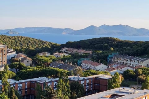 Prospettiva Mare Apartament Condo in Piombino