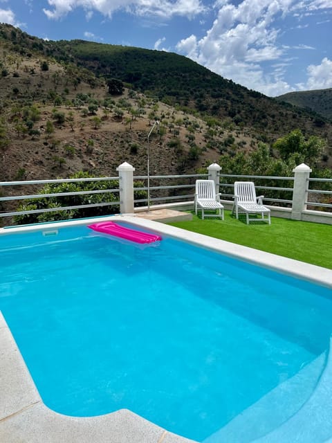 Natural landscape, Mountain view, Swimming pool, Swimming pool