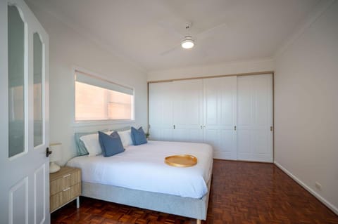 Daydream - 150m from the beach House in Wollongong