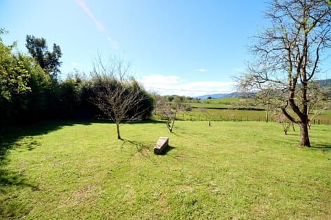 Tanbolin "with outlet for ELECTRIC vehicle" By Kabia Gestión House in Basque Country