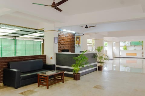 Itsy By Treebo - Opal Suites Hotel in Pune