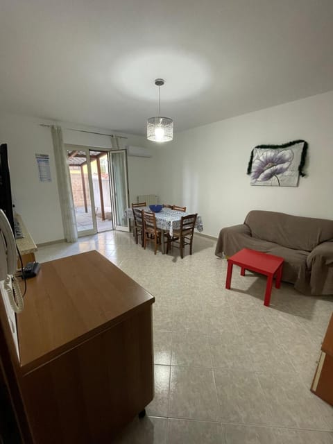 Trilocale con veranda Apartment in Siderno