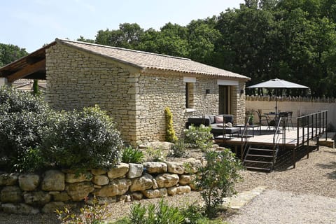 Les Agapanthes de Gordes House in Gordes