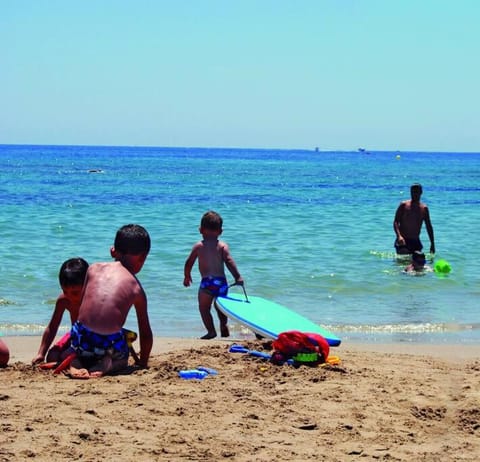 Beach, children