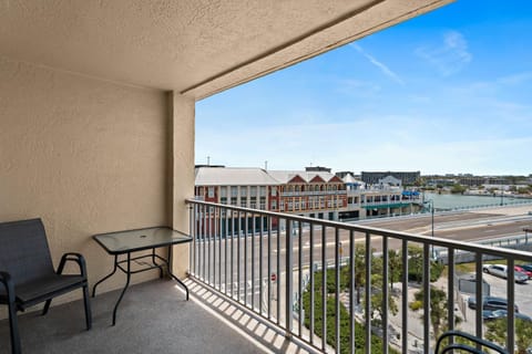 View (from property/room), Balcony/Terrace