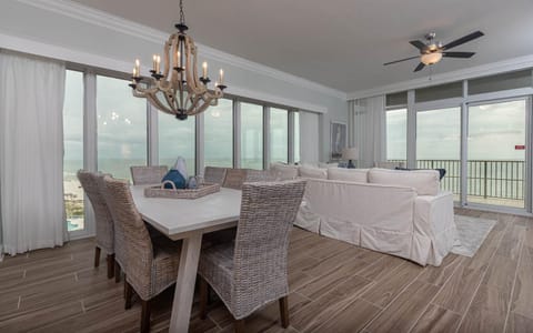 Phoenix Gulf Towers 704 condo Apartment in Orange Beach