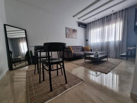Modern Studio with a Swimming Pool Appartement in Casablanca
