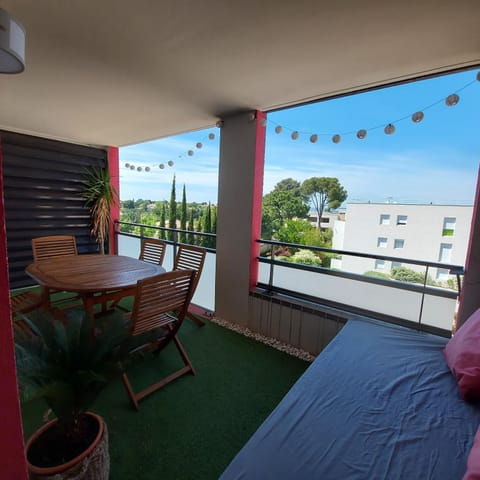 Bel appartement lumineux 2 terrasses clim et parking privé Appartamento in Saint-Jean-de-Védas