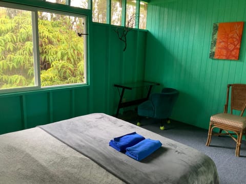 Simple Rustic studio deluxe bed in tropical fruits garden Bed and Breakfast in Mountain View