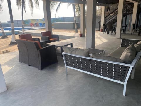 Illashe Private Beach House (4 x En-suite Rooms) House in Lagos