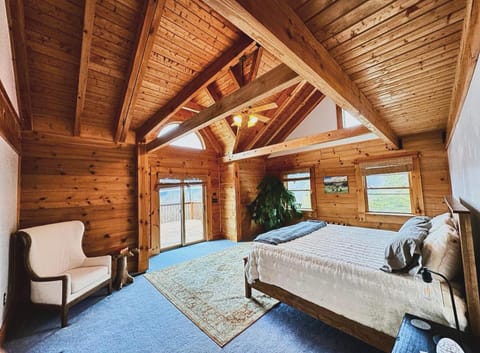 Misty Mountains Lodge Chalet in West Virginia
