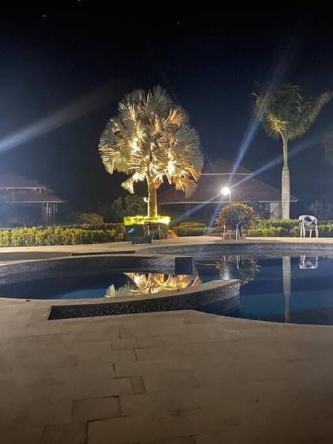 Night, Pool view