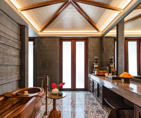 Bathroom, Bath