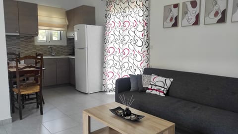 Askeli Breeze Apartment in Poros
