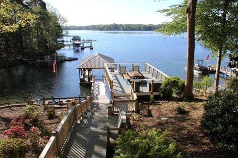 Lake Norman lakefront luxury retreat with gorgeous views private dock game room House in Lake Norman