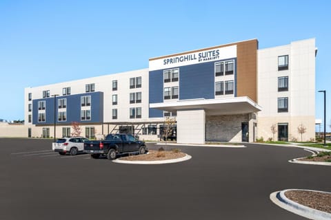 SpringHill Suites by Marriott Menomonee Falls Hotel in Menomonee Falls