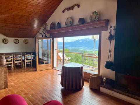 Natural landscape, View (from property/room), Living room, Mountain view