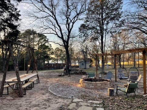 Tiny home on the Lake Maison in Gun Barrel City