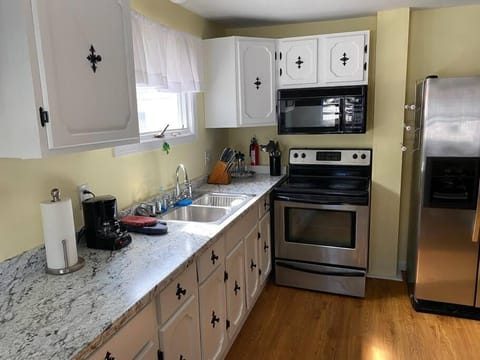 Sunny One Bedroom in Historic Downtown Dover Copropriété in Dover