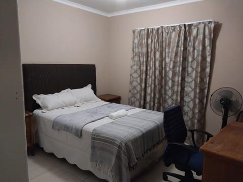 Wakeup Fresh Guest House Condominio in Johannesburg