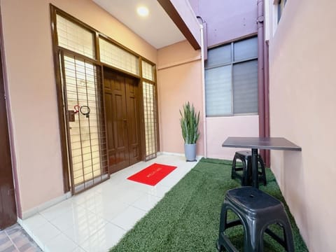 B04 Modern Deluxe Homestay House in Johor Bahru