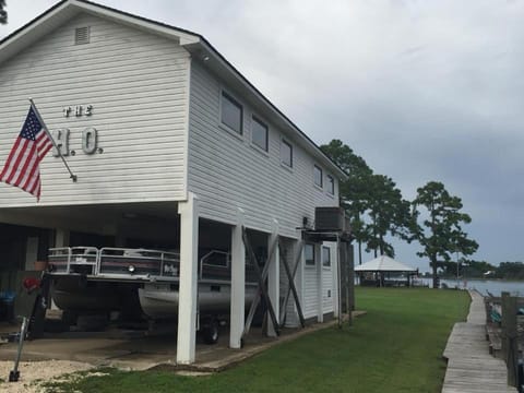 Hangar Outer House in Gulf Shores