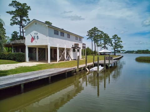 Hangar Outer House in Gulf Shores