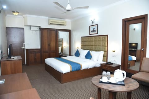 BelAir Suites Pune Hotel in Pune