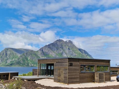 Property building, Day, Mountain view, Sea view