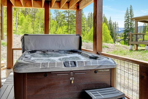 Day, Natural landscape, Hot Tub