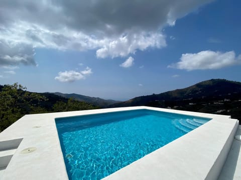 Natural landscape, Mountain view, Pool view, Swimming pool