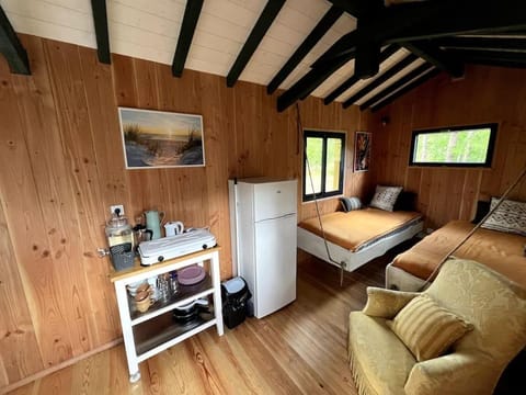 Tiny House - Camping La Kahute Campground/ 
RV Resort in Carcans