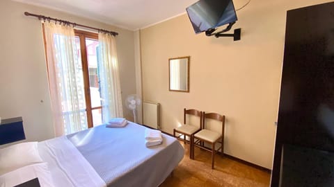 Umbria Green Central Rooms Hotel in Castiglione del Lago