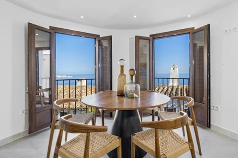 Dining area, Sea view