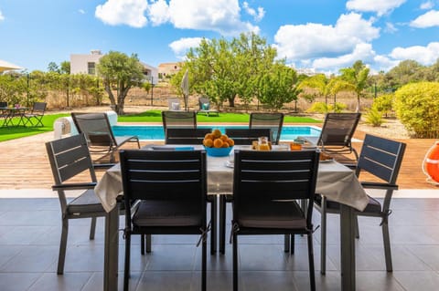 Balcony/Terrace, Dining area