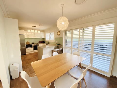 Perfect Beach Home House in Forster