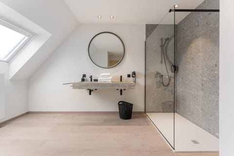 Hof Ter Molen - Luxe kamer met privé badkamer Chambre d’hôte in Middelkerke