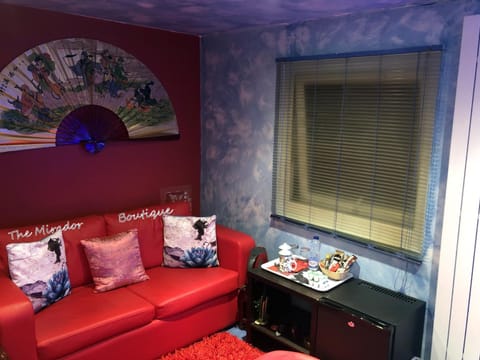 The Mirador Boutique Town House Bed and Breakfast in Swansea