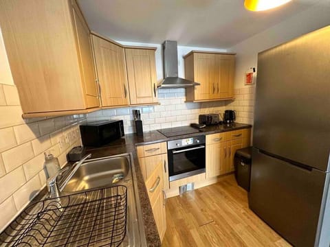 Bright and cosy 1 bed flat next to Tower Bridge Apartment in London Borough of Southwark