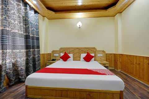 OYO Flagship Hotel Anant Meadows Hotel in Manali