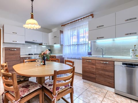 Holiday Home Eufemia-1 by Interhome House in Pula