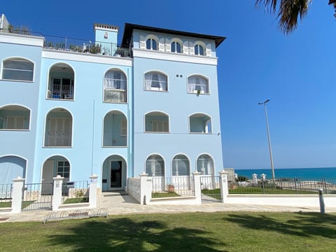 Property building, Sea view