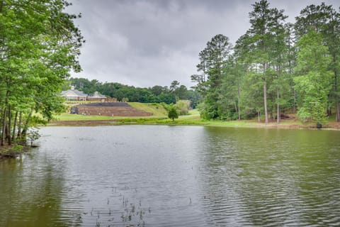 Near Golfing Savannah Lakes Townhome Maison in Clarks Hill Lake