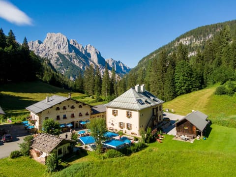 Property building, Natural landscape