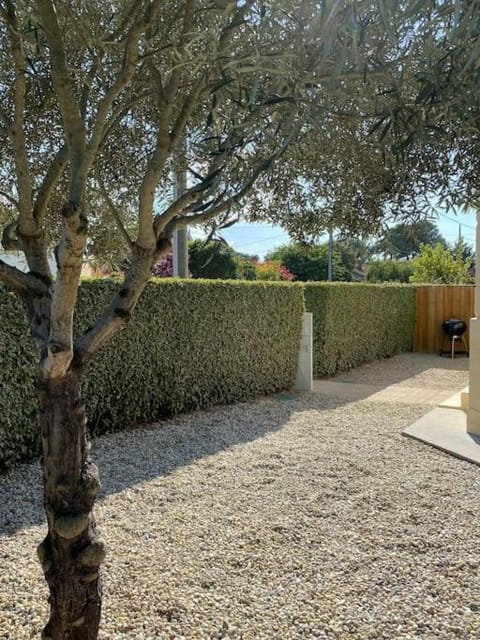 Magnifique villa rénovée avec jaccuzi Casa in Soulac-sur-Mer