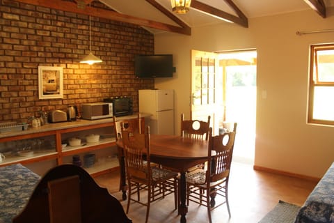 Coffee/tea facilities, Kitchen or kitchenette