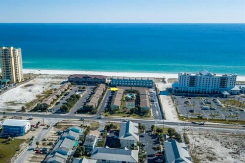 Beachview #105 Apartment in Pensacola Beach