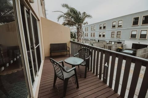 Beach On Lady Bay Apartment in Warrnambool